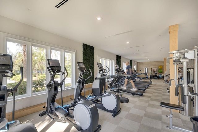 9735 53RD DR E, Bradenton, FL 34211