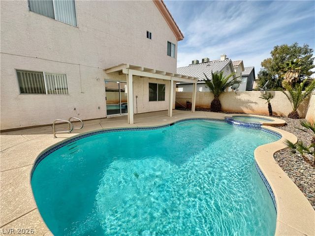 7216 Winding Creek Drive, Las Vegas, NV 89113