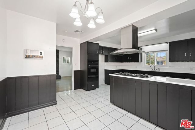 11004 Mansel Avenue, Inglewood, CA 90304