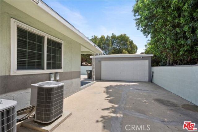 11004 Mansel Avenue, Inglewood, CA 90304