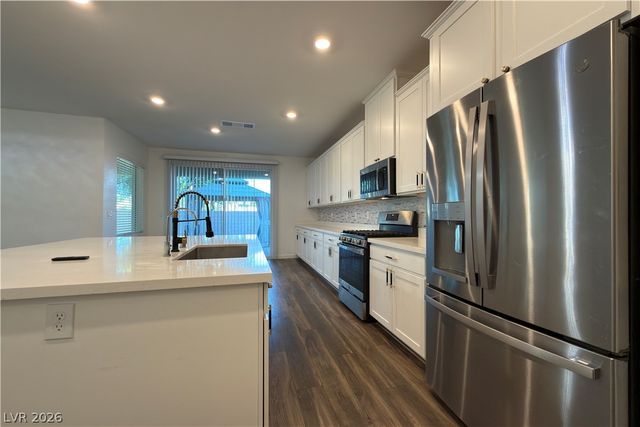 7640 Quail Dust Street, North Las Vegas, NV 89084