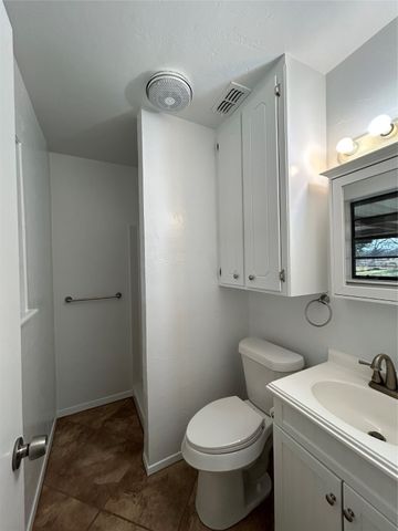 1018 N Fisher Street, Gorman, TX 76454