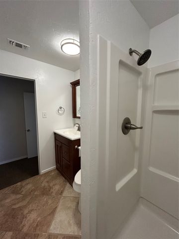 1018 N Fisher Street, Gorman, TX 76454