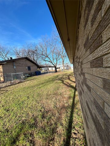 1018 N Fisher Street, Gorman, TX 76454