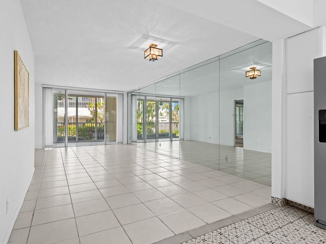 3300 S Ocean Boulevard 123-C, Highland Beach, FL 33487