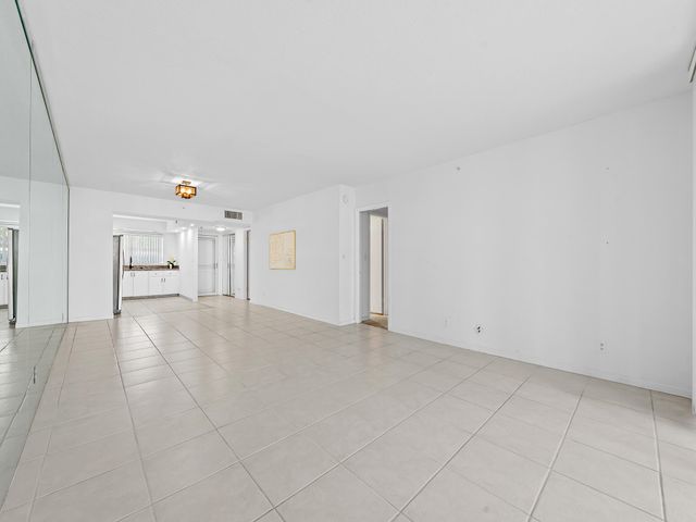 3300 S Ocean Boulevard 123-C, Highland Beach, FL 33487