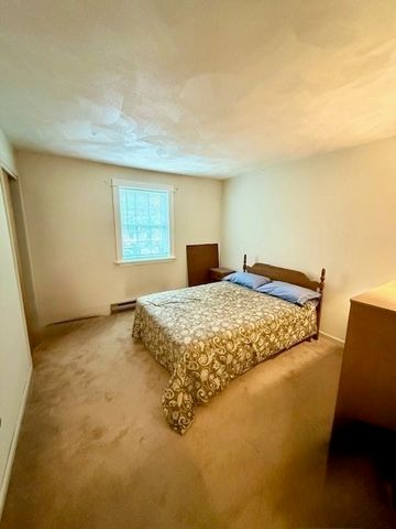 35 Ashumet Rd 4D, Mashpee, MA 02649