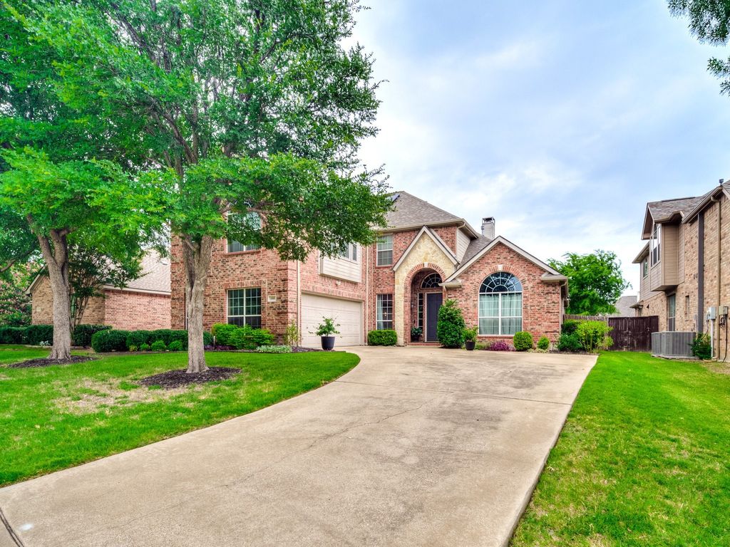 209 Granite Falls Drive, Keller, TX 76248