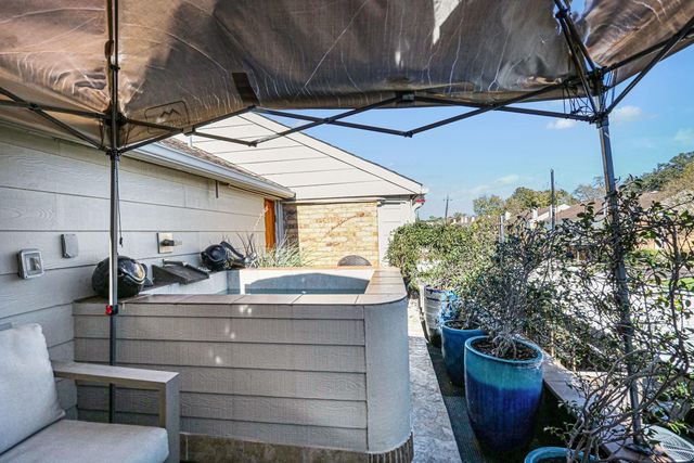 9407 Fondren Road, Houston, TX 77074