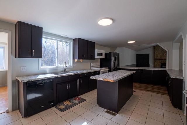 209 Riverbluff Extension, Inman, SC 29349