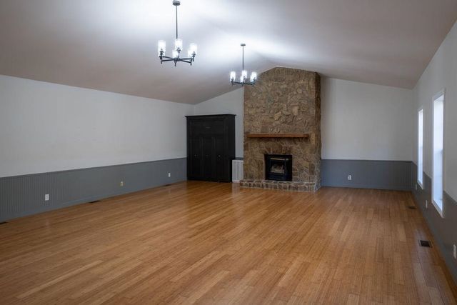 209 Riverbluff Extension, Inman, SC 29349