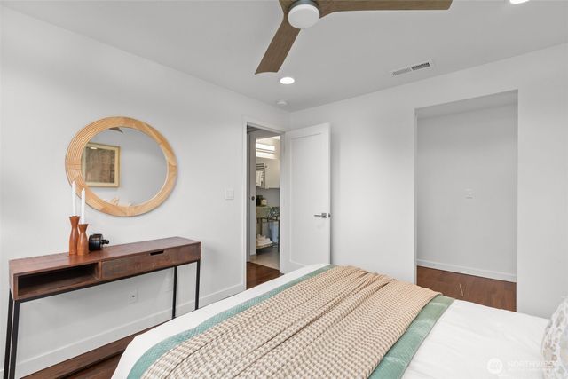 22720 2nd Place W, Bothell, WA 98021