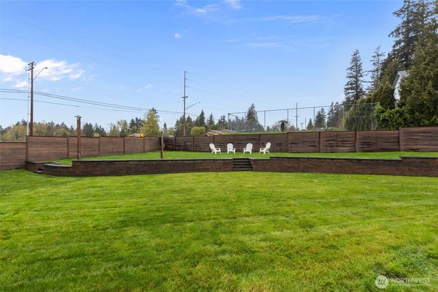 22720 2nd Place W, Bothell, WA 98021