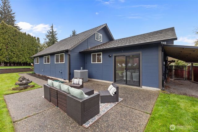 22720 2nd Place W, Bothell, WA 98021