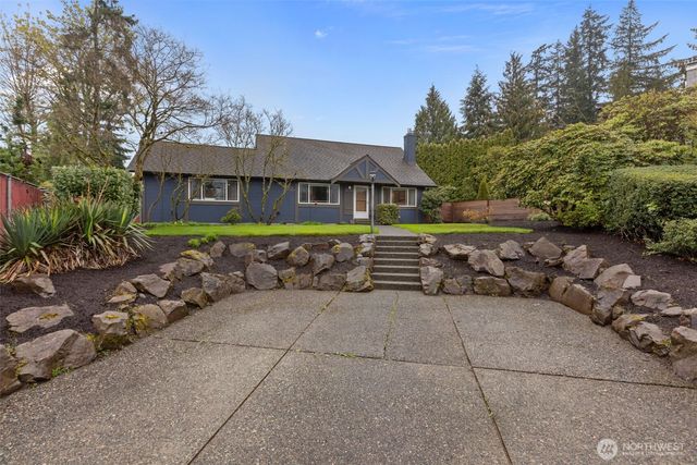 22720 2nd Place W, Bothell, WA 98021