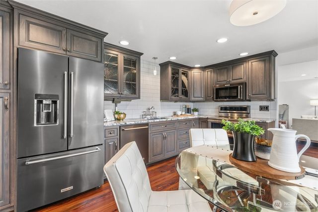 22720 2nd Place W, Bothell, WA 98021