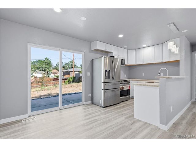 9465 Damon Dr, Denver, CO 80260