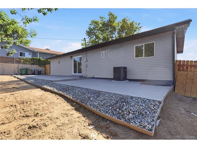 9465 Damon Dr, Denver, CO 80260