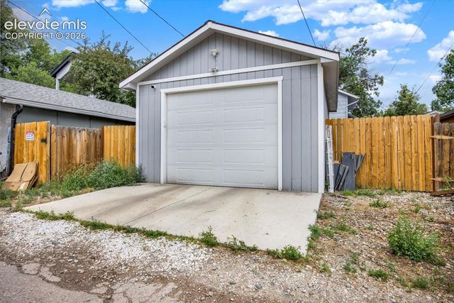 2219 W Bijou Street, Colorado Springs, CO 80904