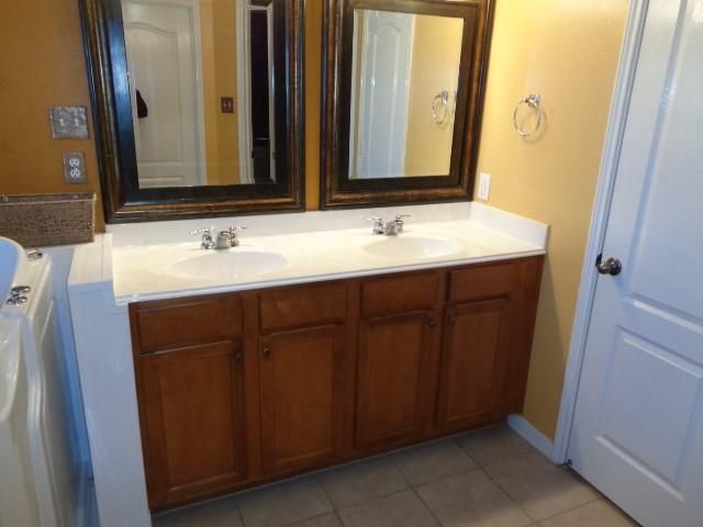 30002 Saw Oaks Drive, Magnolia, TX 77355