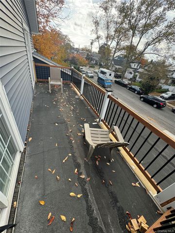18718 Hilburn Avenue, Saint Albans, NY 11412