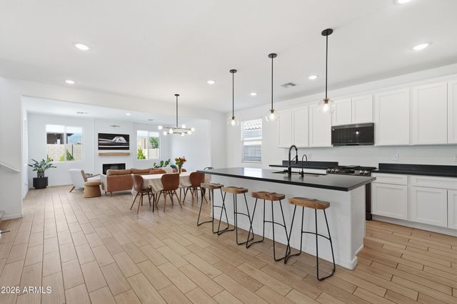 4368 N Pioneer Drive, Litchfield Park, AZ 85340