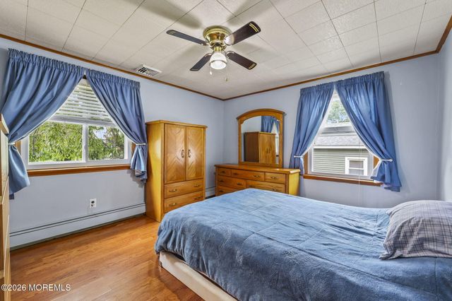 67 Crest Drive, Howell, NJ 07731