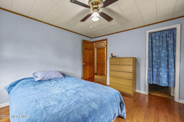 67 Crest Drive, Howell, NJ 07731