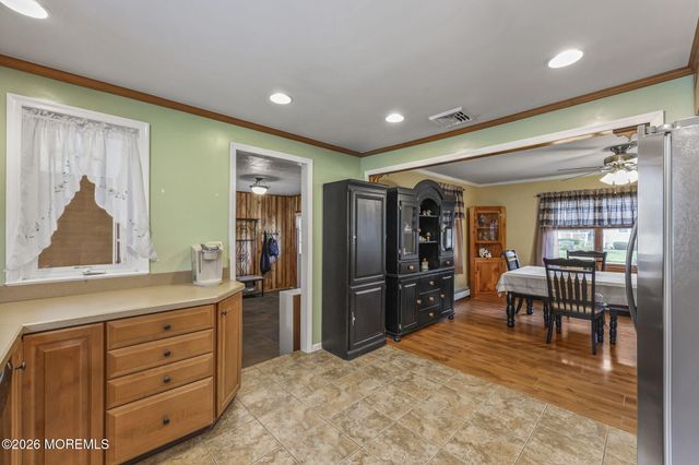 67 Crest Drive, Howell, NJ 07731