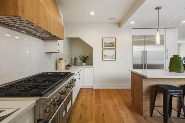 1116 Glenwood Drive, Millbrae, CA 94030