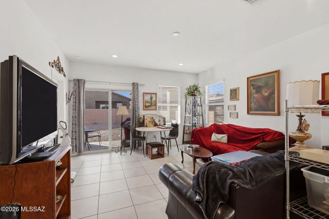 7718 S Via Perfecta, Tucson, AZ 85756