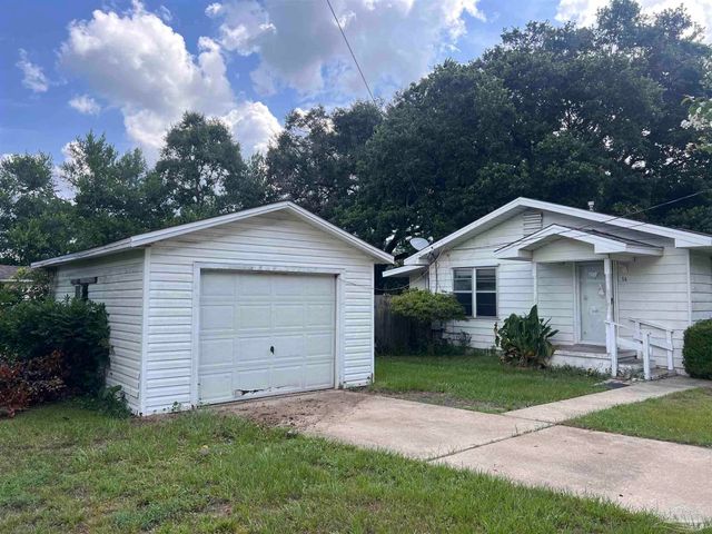 16 Whitehead Dr, Pensacola, FL 32503