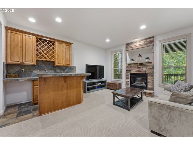 232 MUIRFIELD Ave, Salem, OR 97306