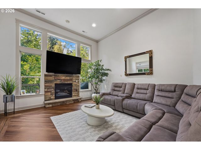 232 MUIRFIELD Ave, Salem, OR 97306