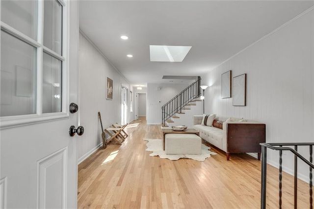 3560 Embry Circle, Atlanta, GA 30341