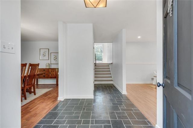 3560 Embry Circle, Atlanta, GA 30341