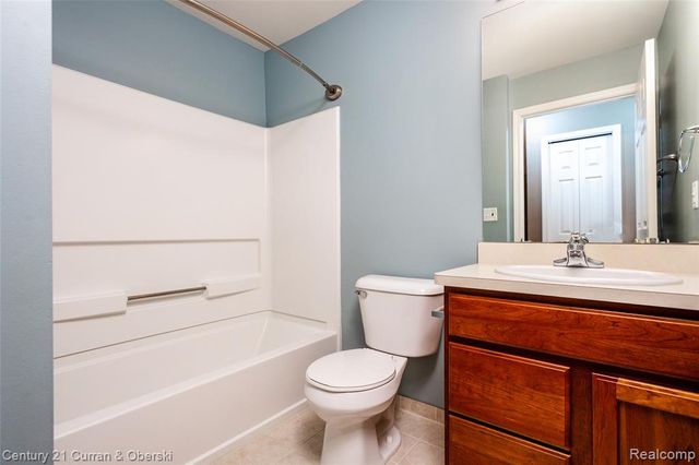 39660 Rockcrest Lane, Northville, MI 48168