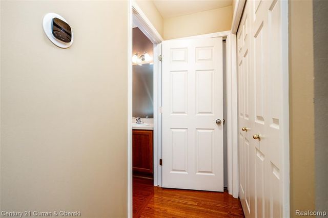 39660 Rockcrest Lane, Northville, MI 48168