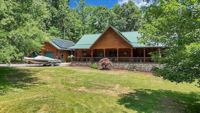 265 Shedd LN, Hardy, VA 24101