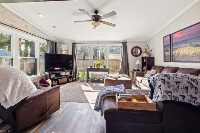 3216 Queensbury DR, Virginia Beach, VA 23454