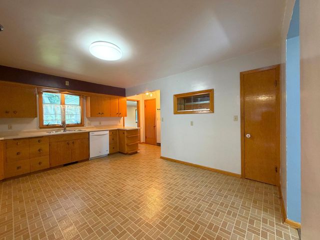 506 1st Avenue SE, New Prague, MN 56071