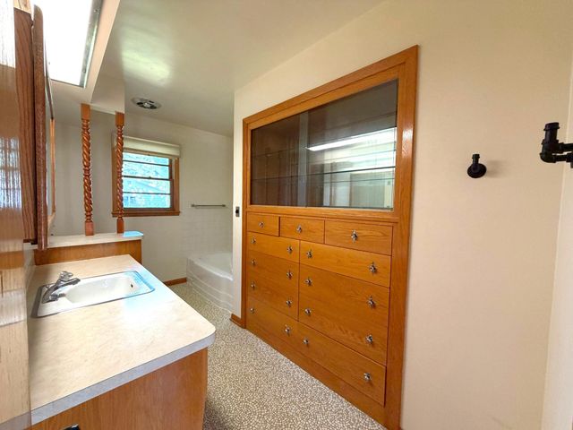 506 1st Avenue SE, New Prague, MN 56071