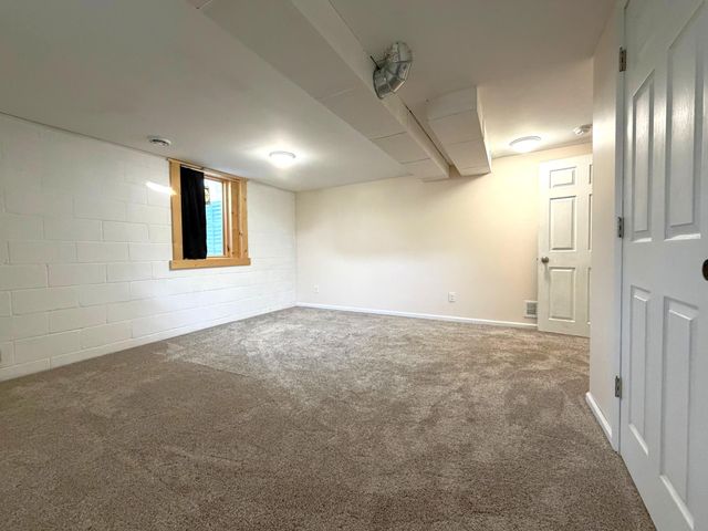 506 1st Avenue SE, New Prague, MN 56071