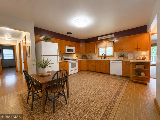 506 1st Avenue SE, New Prague, MN 56071