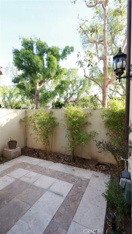28 Arborside, Irvine, CA 92603