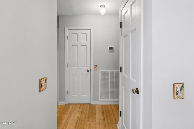 236 Lakeshore Circle, Rogersville, TN 37857