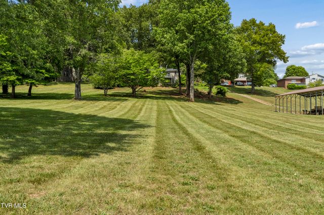 236 Lakeshore Circle, Rogersville, TN 37857