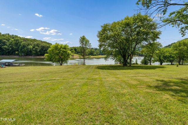 236 Lakeshore Circle, Rogersville, TN 37857
