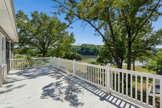 236 Lakeshore Circle, Rogersville, TN 37857
