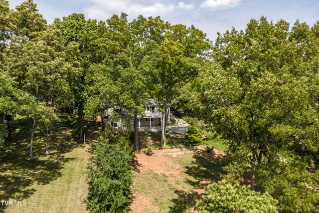 236 Lakeshore Circle, Rogersville, TN 37857